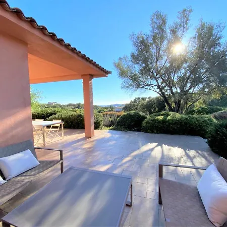 Βίλα Villa La Tour De Pinarello Mangialla