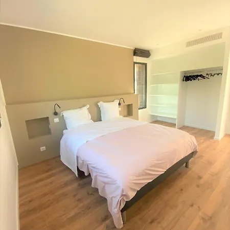 Βίλα Villa La Tour De Pinarello