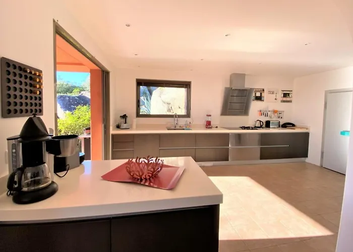 Villa Villa La Tour de Pinarello Mangialla